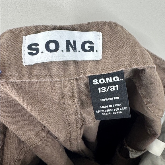 S.O.N.G Women’s Size 31 Brown Cargo Khaki Pants - Picture 7 of 8